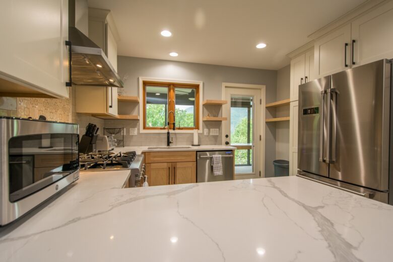 Modern Maggie Valley Getaway - Maggie Valley, North Carolina