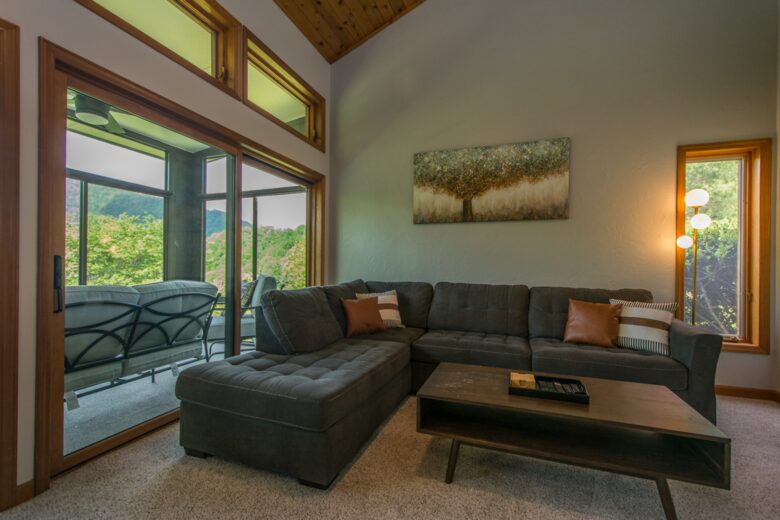 Modern Maggie Valley Getaway - Maggie Valley, North Carolina