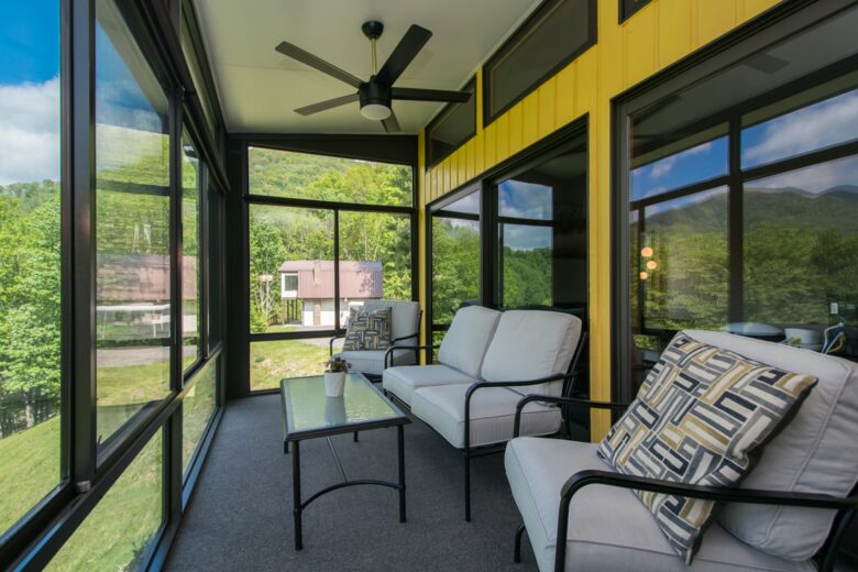 Modern Maggie Valley Getaway - Maggie Valley, North Carolina