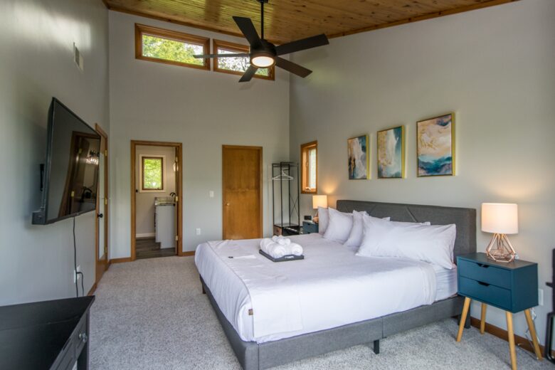 Modern Maggie Valley Getaway - Maggie Valley, North Carolina