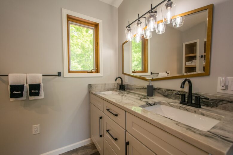 Modern Maggie Valley Getaway - Maggie Valley, North Carolina