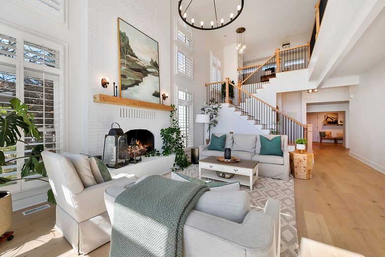 Stunning Lake Norman Waterfront Retreat - Cornelius, North Carolina