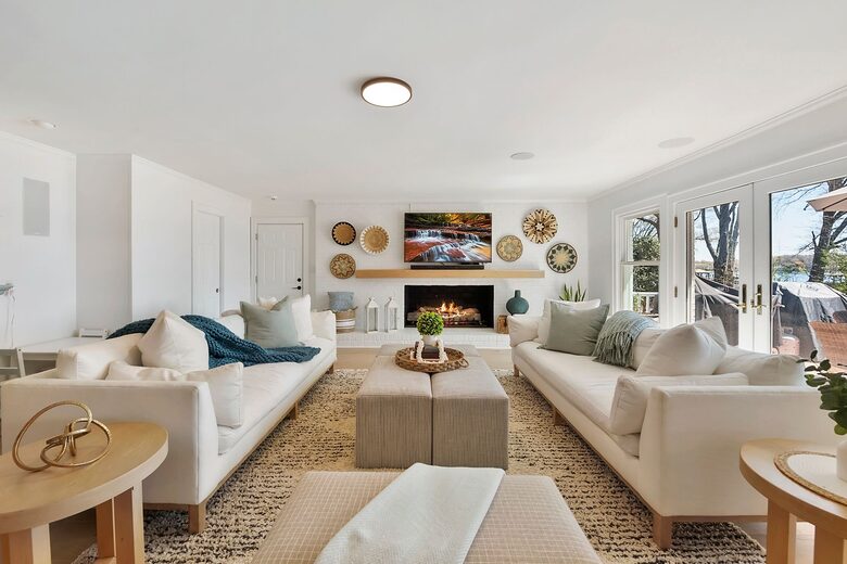 Stunning Lake Norman Waterfront Retreat - Cornelius, North Carolina