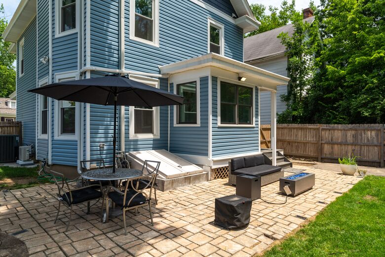Spacious Retreat Packed with Amenities - Cincinnati, Ohio