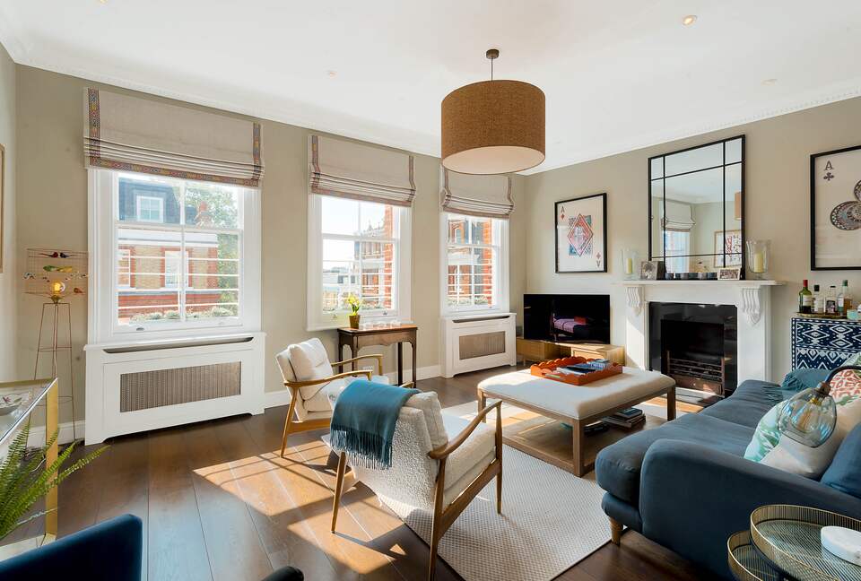 Luxury Kensington Apartment - London, United Kingdom