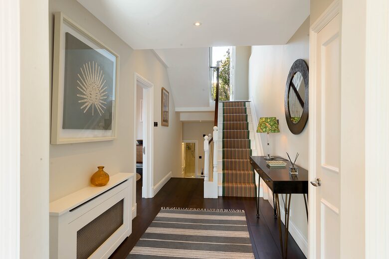 Luxury Kensington Apartment - London, United Kingdom
