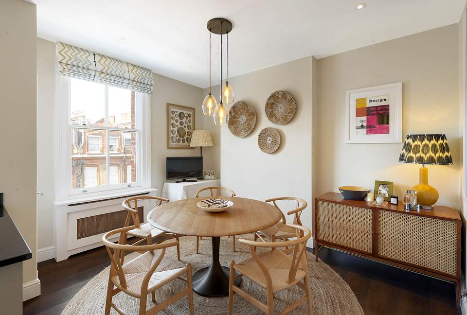 Luxury Kensington Apartment - London, United Kingdom