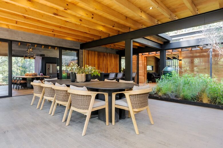 Casa Fika - Valle de Bravo, Mexico