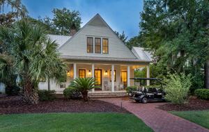 Charming Lowcountry Cottage in Palmetto Bluff - Bluffton, South Carolina