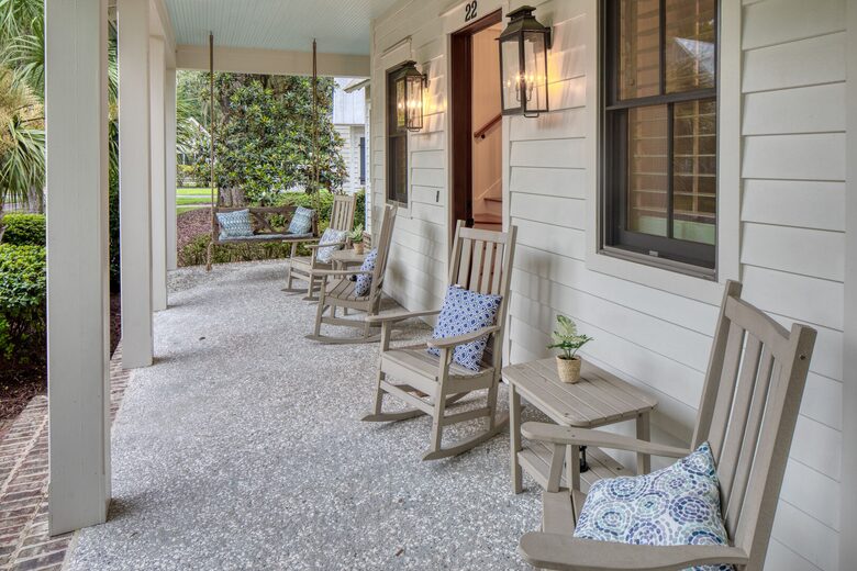 Charming Lowcountry Cottage in Palmetto Bluff - Bluffton, South Carolina