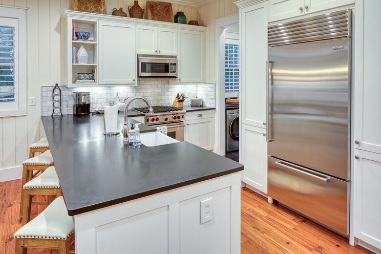 Charming Lowcountry Cottage in Palmetto Bluff - Bluffton, South Carolina