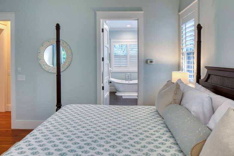Charming Lowcountry Cottage in Palmetto Bluff - Bluffton, South Carolina