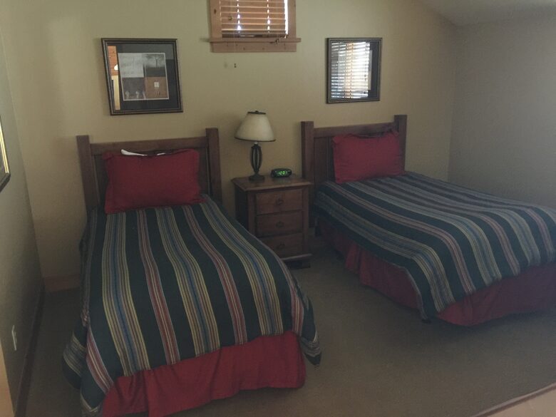 Old Greenwood 3 Bedroom Cabin | On Jack Nicklaus Golf Course -- Perfect for Ski and Summer! - Truckee, California