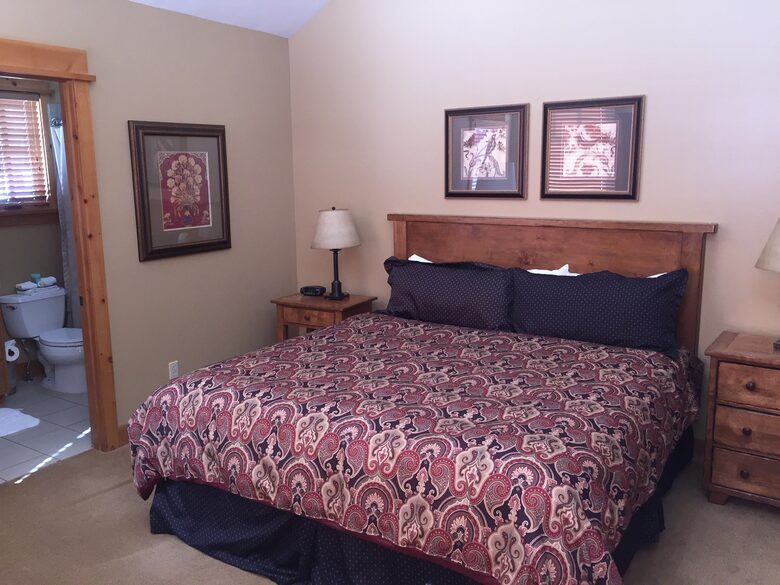 Old Greenwood 3 Bedroom Cabin | On Jack Nicklaus Golf Course -- Perfect for Ski and Summer! - Truckee, California