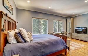 Queen Master Bedroom