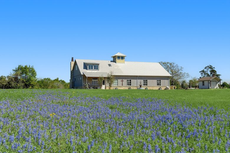 Brenham-Home/Barn | Amazing place to stay! - Brenham, Texas