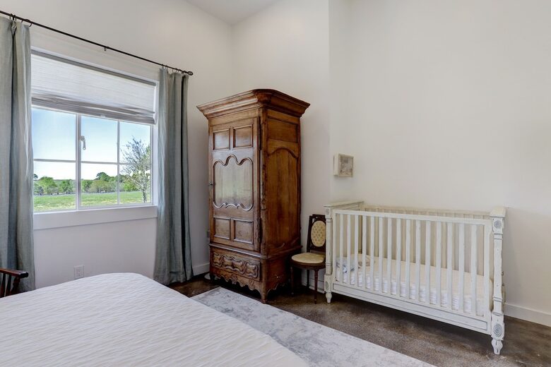 Brenham-Home/Barn | Amazing place to stay! - Brenham, Texas