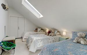 Brenham-Home/Barn & "Little Spot of Heaven" Vacation Retreat - Brenham, Texas