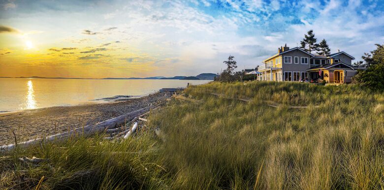 Oak Harbor Pacific Northwest Waterfront Compound - Oak Harbor, Washington
