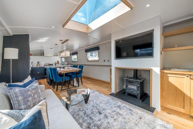 GRA Boat House - London, United Kingdom