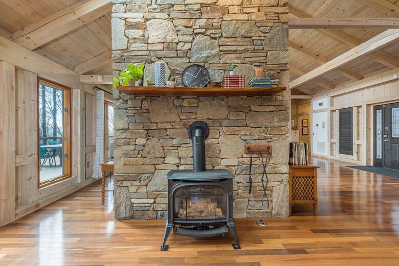 White Pine Retreat | Pet friendly, Beautiful Views and 20 Minutes to Asheville! - Arden, North Carolina