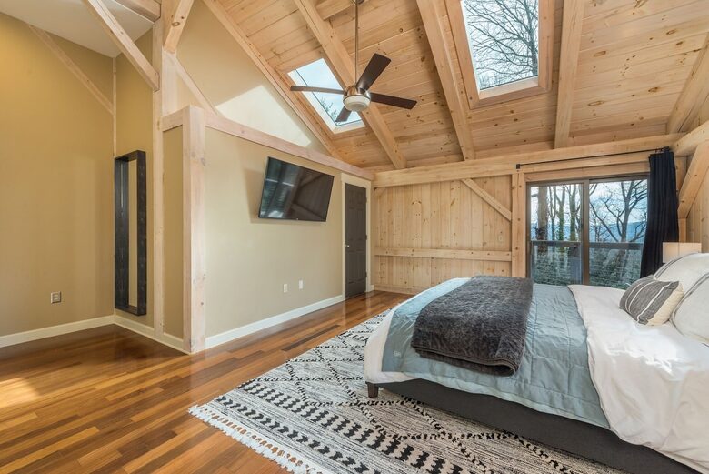 White Pine Retreat | Pet friendly, Beautiful Views and 20 Minutes to Asheville! - Arden, North Carolina
