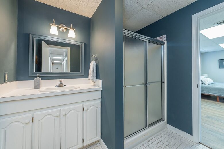 White Pine Retreat | Pet friendly, Beautiful Views and 20 Minutes to Asheville! - Arden, North Carolina