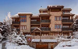The Red Stag Lodge Deer Valley in winter.