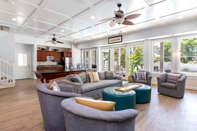 Duckingham Palace | Outer Banks Retreat - Duck, North Carolina