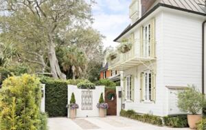Charming Charleston Townhome - Charleston, South Carolina