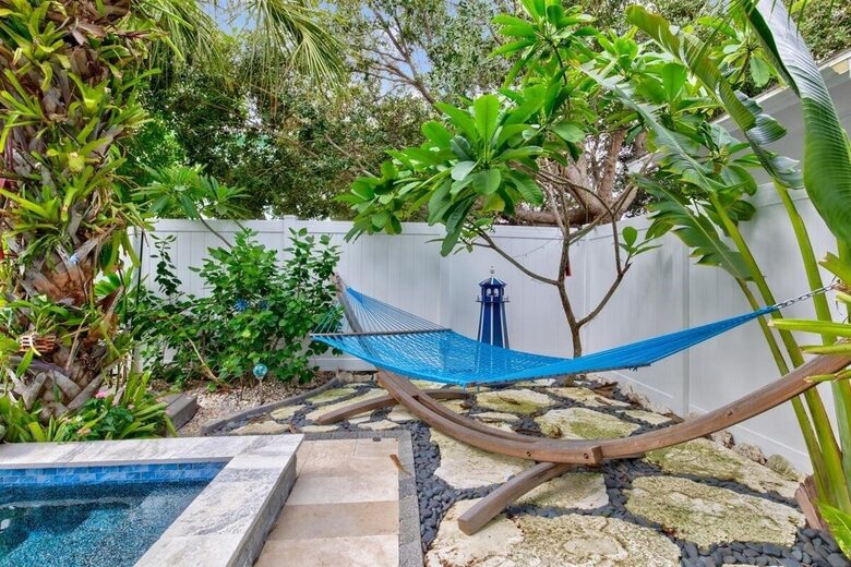 Tropical Beach House | Private & Luxurious with Beach View, Pool, Spa, and Steps to Sand! - Bradenton Beach, Florida
