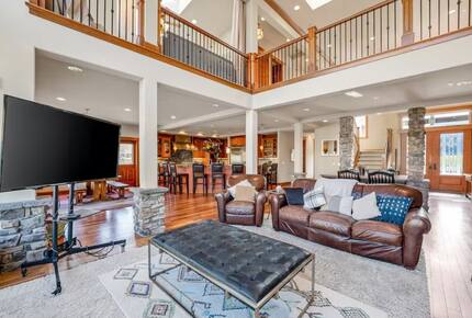 Grand living space