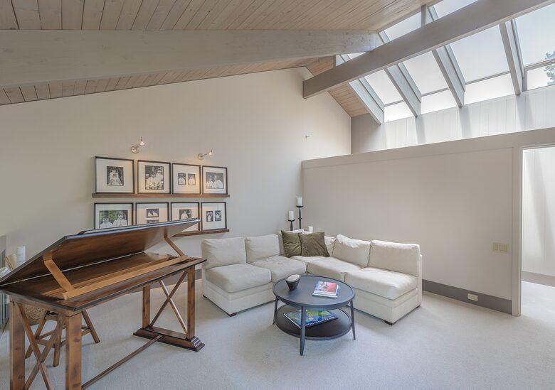 Loft 1