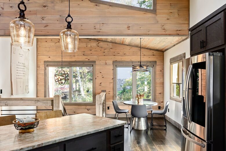 Modern River Retreat - Blue Ridge, Georgia
