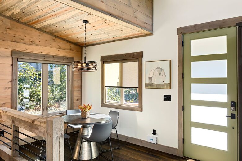 Modern River Retreat - Blue Ridge, Georgia
