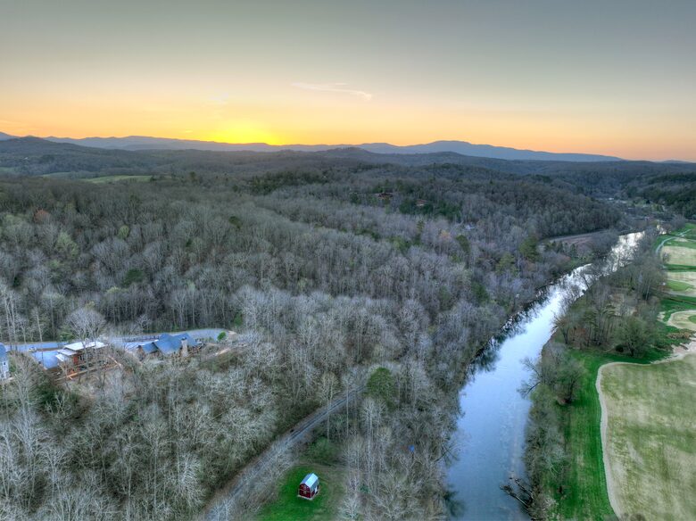 Modern River Retreat - Blue Ridge, Georgia