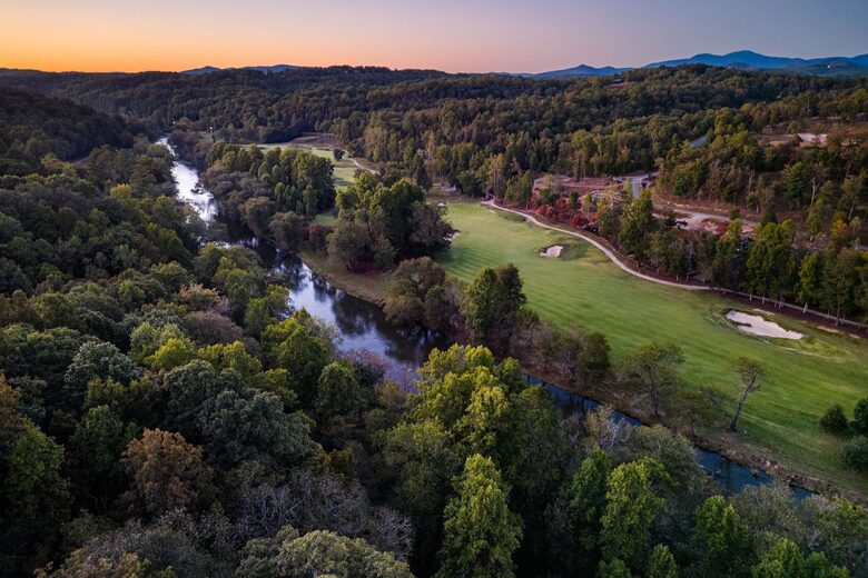 Modern River Retreat - Blue Ridge, Georgia