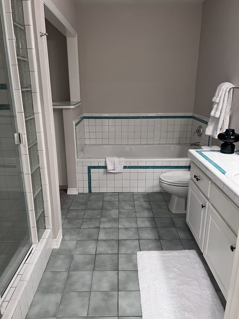 Upstairs Bedroom 4 On Suite Bathroom