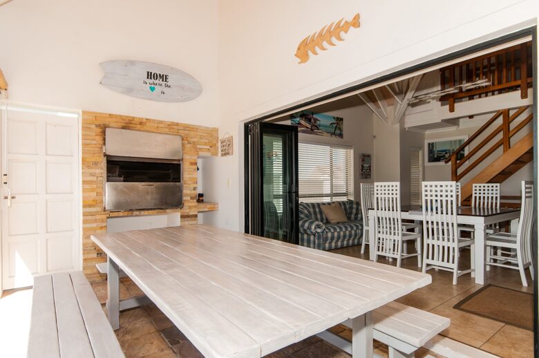 Outdoor braai area