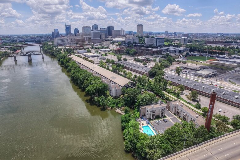 Riverfront Gold - Nashville, Tennessee