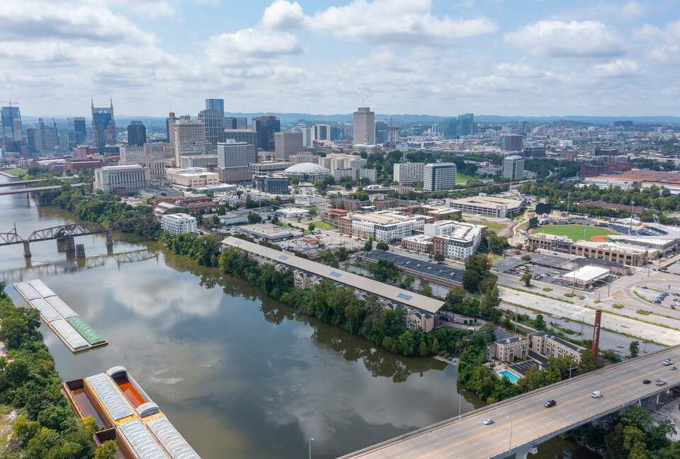 Riverfront Gold - Nashville, Tennessee