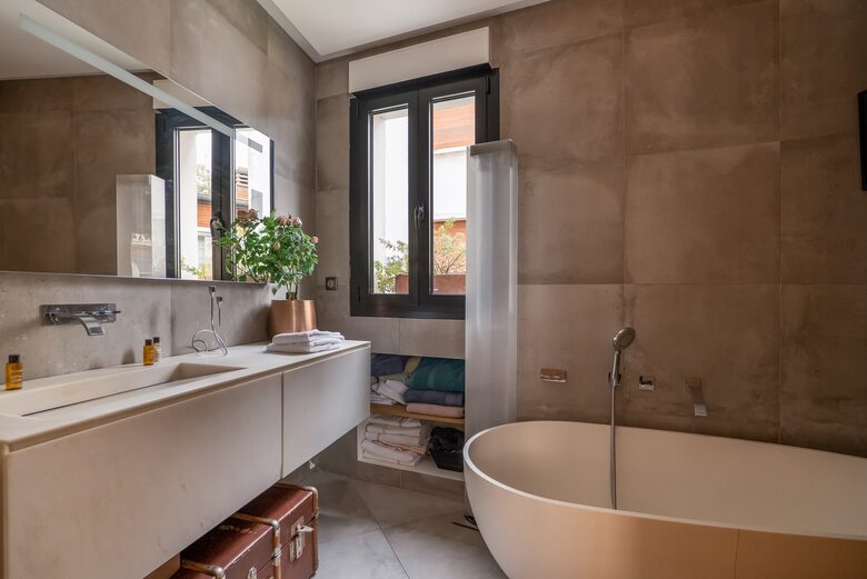 Paris at your feet Townhome - Paris, France
