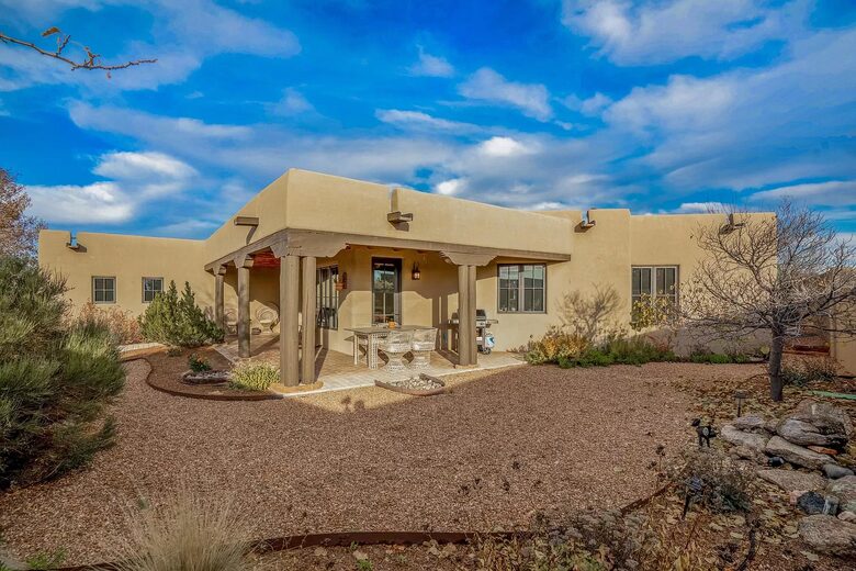 Santa Fe Mountain View Luxury - Santa Fe, New Mexico