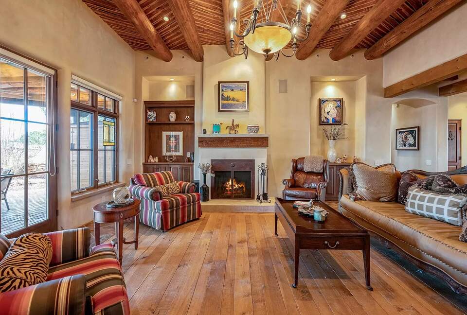 Santa Fe Mountain View Luxury - Santa Fe, New Mexico