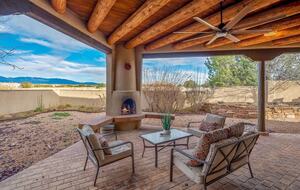 Santa Fe Mountain View Luxury - Santa Fe, New Mexico
