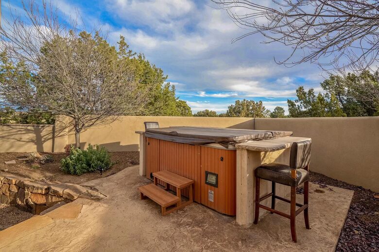 Santa Fe Mountain View Luxury - Santa Fe, New Mexico