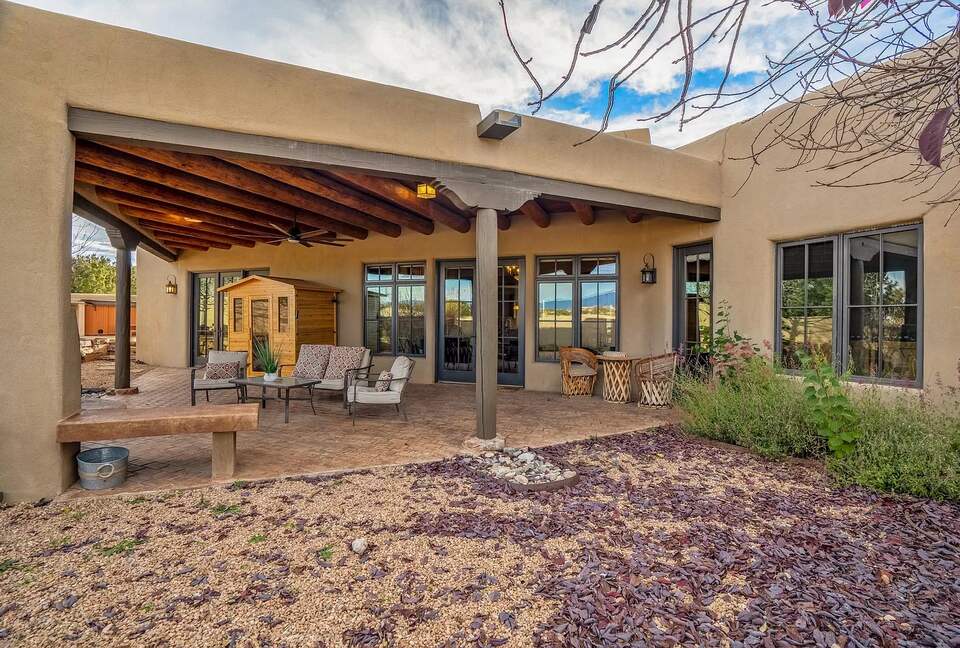Santa Fe Mountain View Luxury - Santa Fe, New Mexico