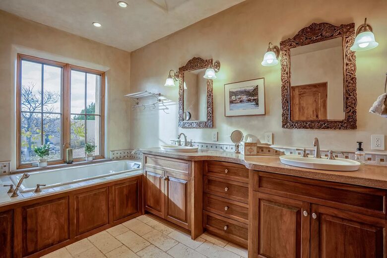 Santa Fe Mountain View Luxury - Santa Fe, New Mexico