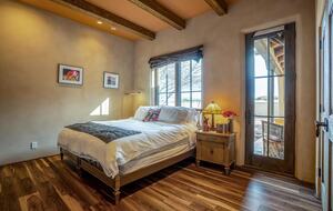 Santa Fe Mountain View Luxury - Santa Fe, New Mexico