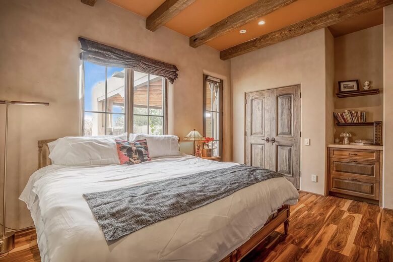 Santa Fe Mountain View Luxury - Santa Fe, New Mexico